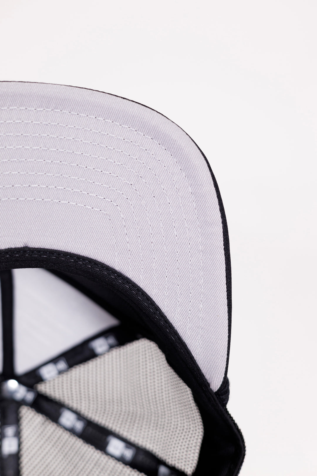 KINGS GOLFER TONAL TRUCKER SB