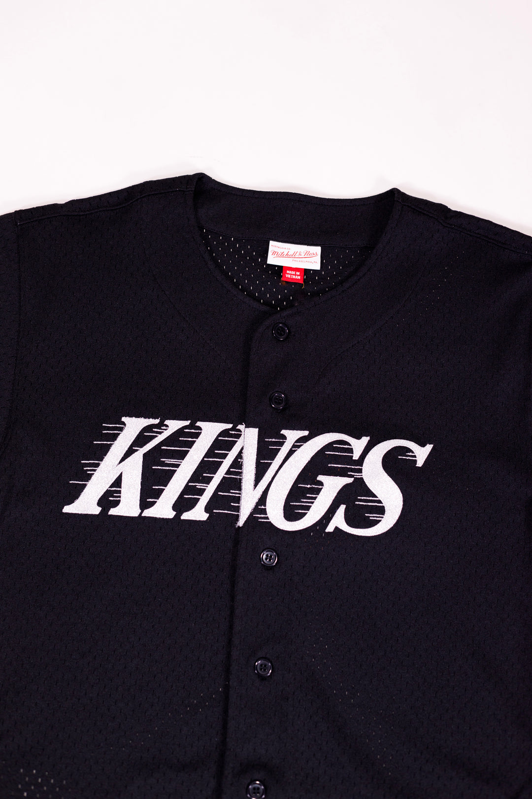 LA KINGS MESH BUTTON UP VNTG WRDMK JERSEY