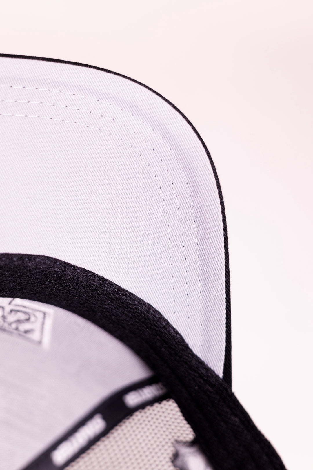 KINGS STARTER VNTG GAME DAY TRUCKER