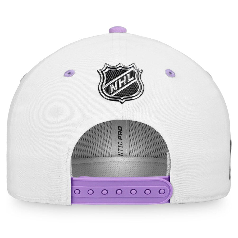 LA Kings 2022 Fanatics White Hockey Fights Cancer Authentic Pro Snapback Hat
