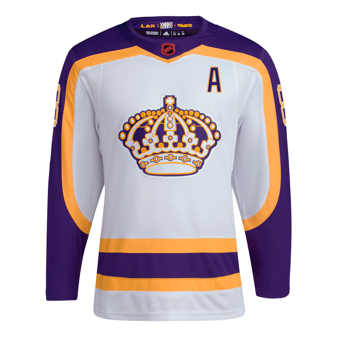 NHL on X: Puttin' it in reverse tonight for the @LAKings' #ReverseRetro  game! 😍 The Kings honor the 1982 uniform celebrating the 40th Anniversary  of the Miracle on Manchester, where the Kings